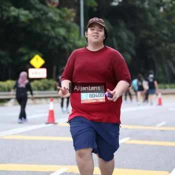 Runner Photo 3856672