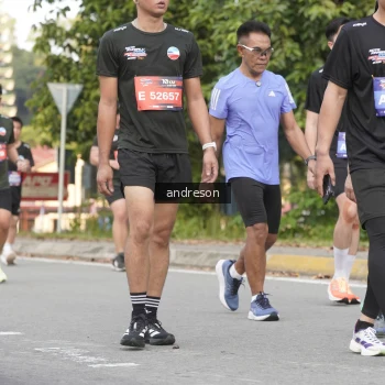 Runner Photo 3856730