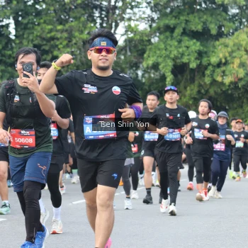 Runner Photo 3856737