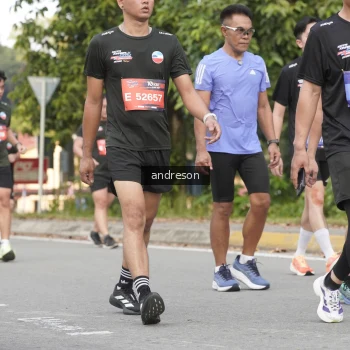 Runner Photo 3856775