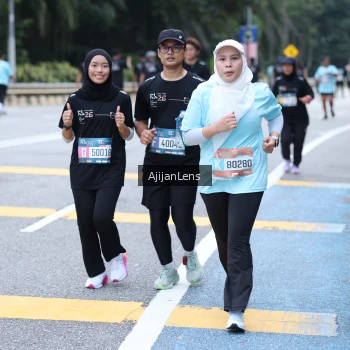 Runner Photo 3856835