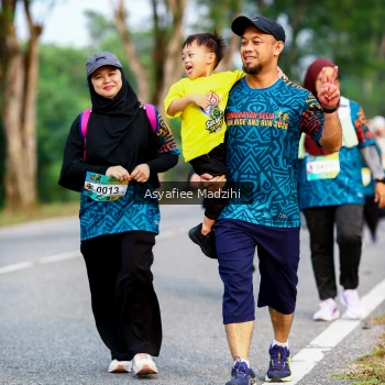 Runner Photo 3856862