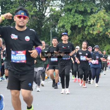 Runner Photo 3856872