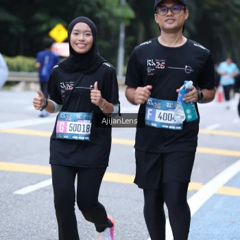 Runner Photo 3856875