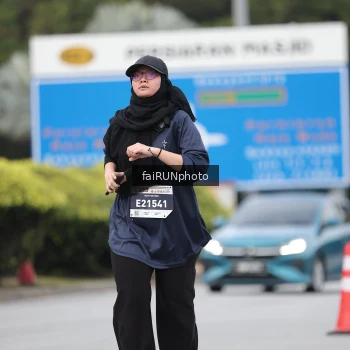 Runner Photo 3856881