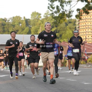 Runner Photo 3856885