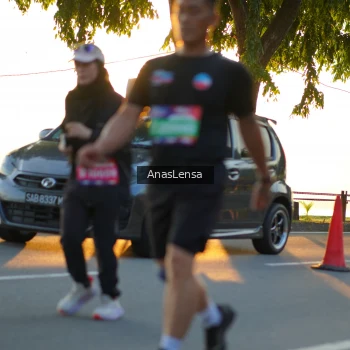 Runner Photo 3856886