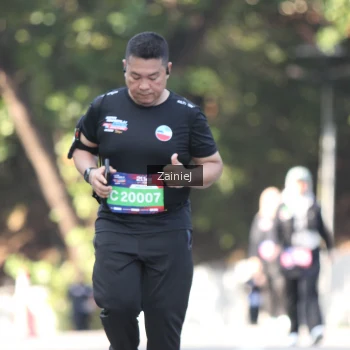 Runner Photo 3857026