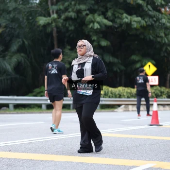 Runner Photo 3857037