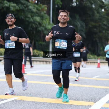 Runner Photo 3857040