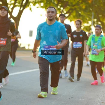 Runner Photo 3857054