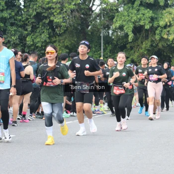 Runner Photo 3857056