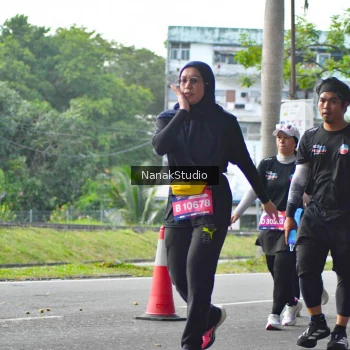 Runner Photo 3857074
