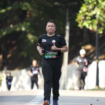 Runner Photo 3857105