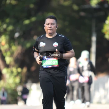 Runner Photo 3857117