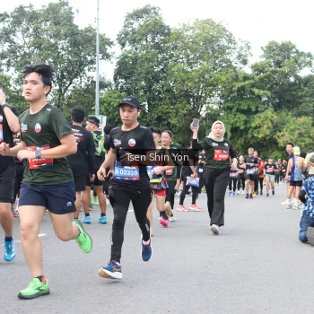 Runner Photo 3857129