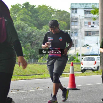 Runner Photo 3857168