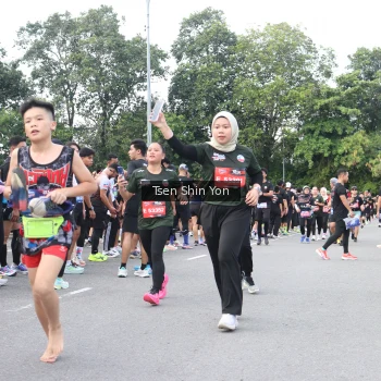 Runner Photo 3857178