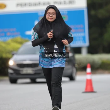 Runner Photo 3857195