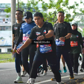 Runner Photo 3857208