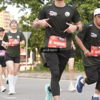 Runner Photo 3857250