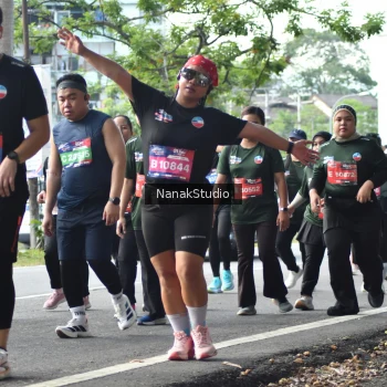 Runner Photo 3857298
