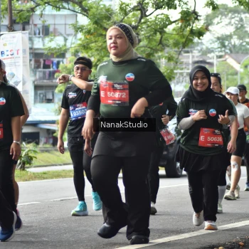 Runner Photo 3857342