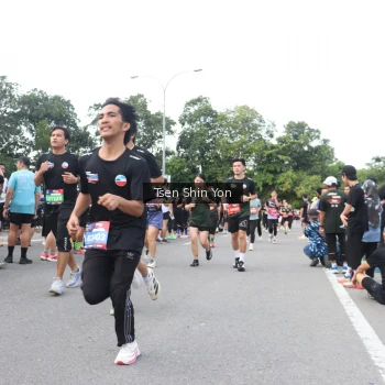 Runner Photo 3857346