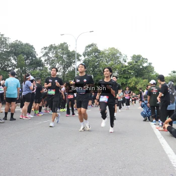 Runner Photo 3857347