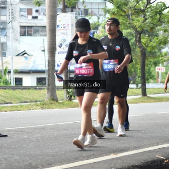 Runner Photo 3857354