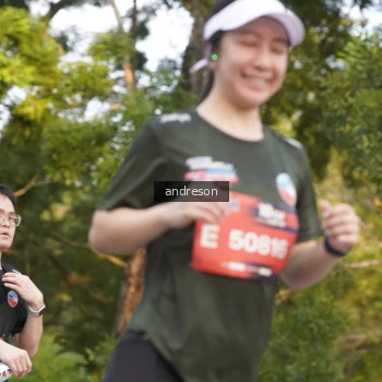 Runner Photo 3857398