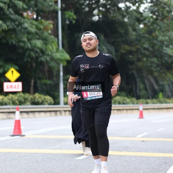 Runner Photo 3857412