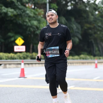 Runner Photo 3857414