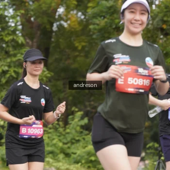 Runner Photo 3857420