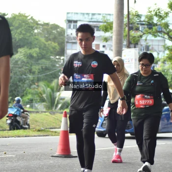 Runner Photo 3857432