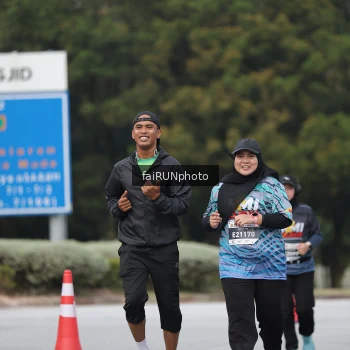 Runner Photo 3857459