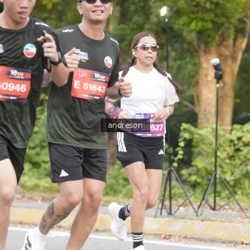 Runner Photo 3857485