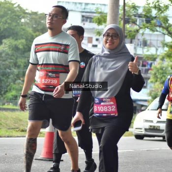 Runner Photo 3857502