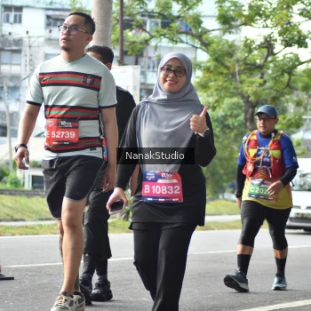 Runner Photo 3857514