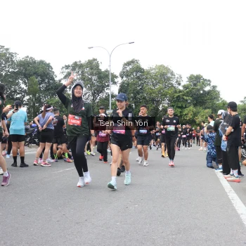 Runner Photo 3857515
