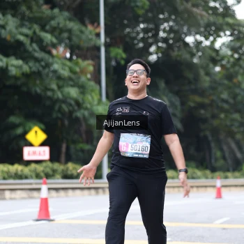Runner Photo 3857519
