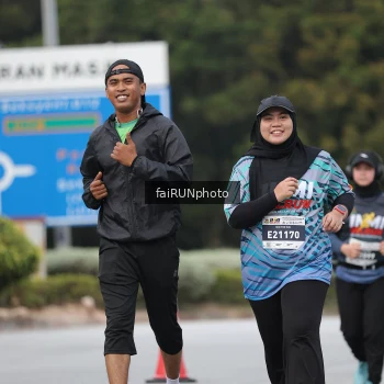 Runner Photo 3857532