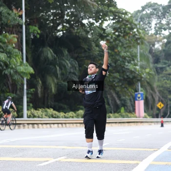 Runner Photo 3857554
