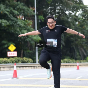 Runner Photo 3857565