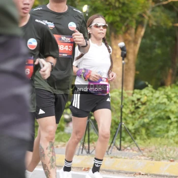 Runner Photo 3857573
