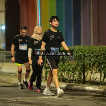 Runner Photo 3857605