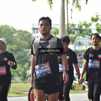 Runner Photo 3857620