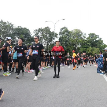 Runner Photo 3857625