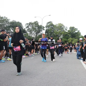 Runner Photo 3857704