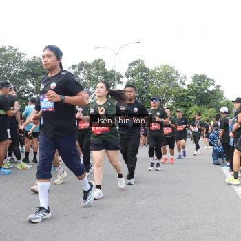 Runner Photo 3857757